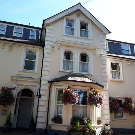 Canterbury Lodge ภายนอก รูปภาพ