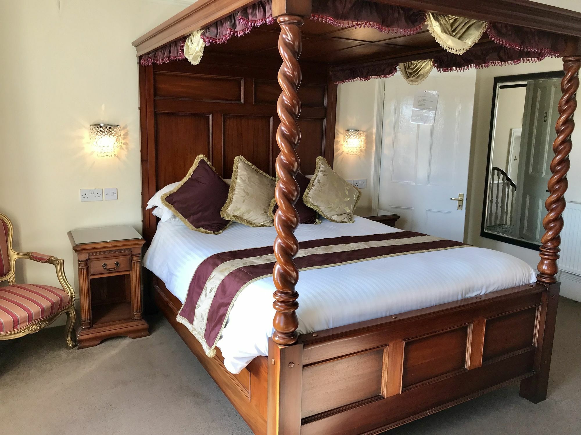 Canterbury Lodge ภายนอก รูปภาพ
